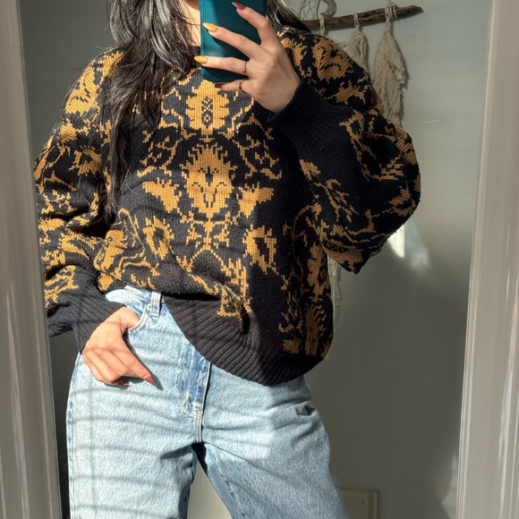 Vintage Sweaters - Vintage 80s black and tan baroque floral sweater